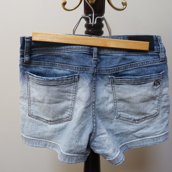 Umbre Jean Shorts - Picture 2 of 3